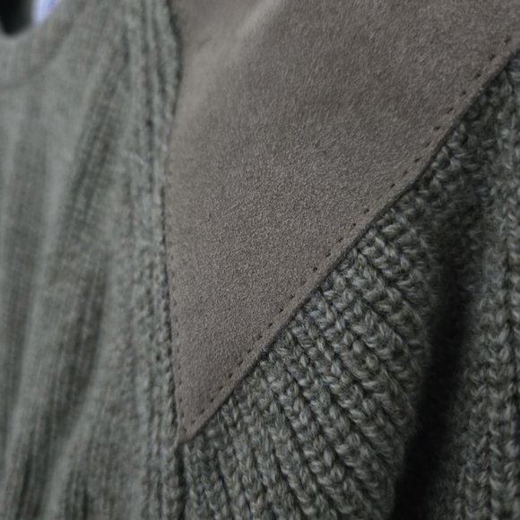 J Press 100% Pure Merino Wool Pullover Green Knit Sweater Scotland Crewneck - Picture 6 of 8